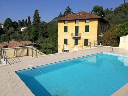 Penthouse in Gardone Riviera mit Blick auf den Gardasee