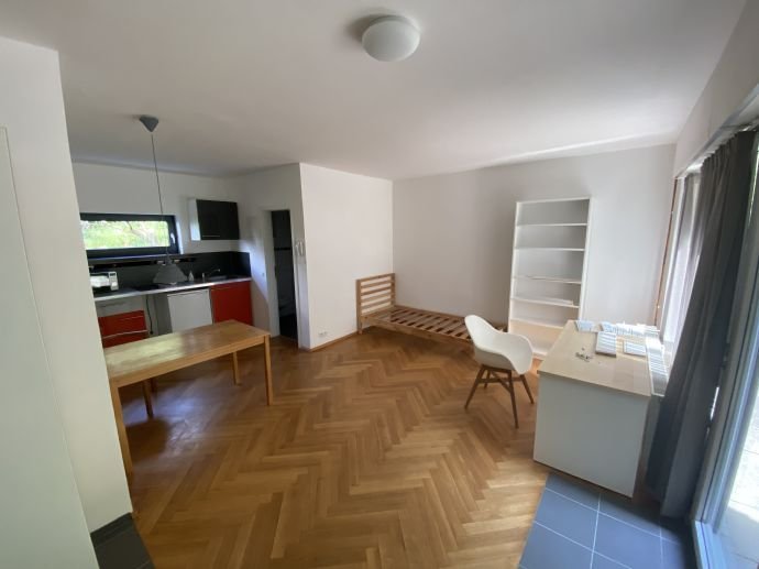 1-Zimmer-Apartment in Studentenwohnheim, 30 qm, in Dossenheim mit Blick direkt ins Grüne