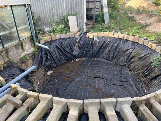 Wasserbecken Kühlunh