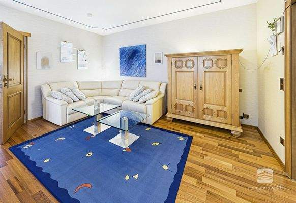 Wohn-/Esszimmer (KI)