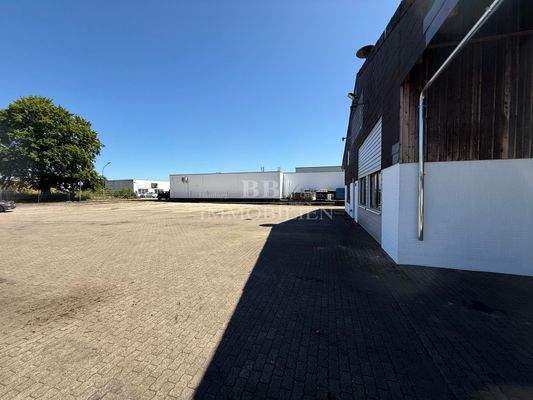 Gewerbefläche mit vielen Möglichkeiten