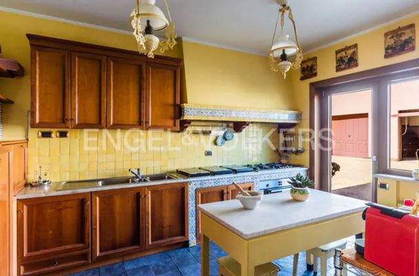 Screenshot 2025-03-27 093820.jpg