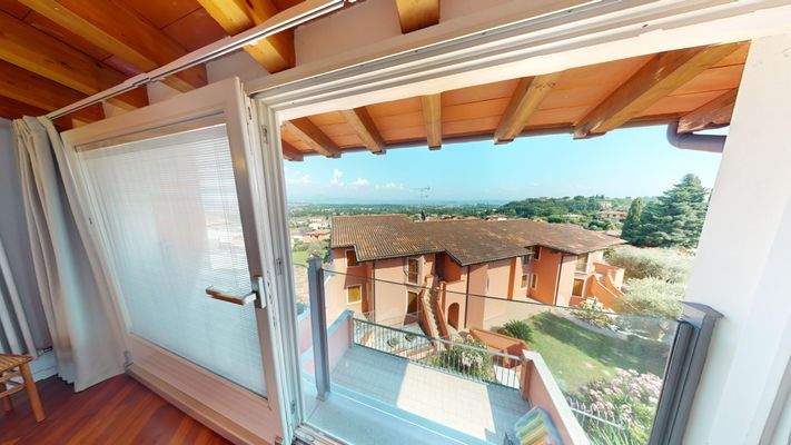 LB-031-62-appartamento-cielo-terra-Soiano-del-Lago