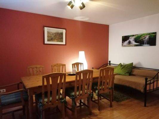 32 Wohnung 3 Esszimmer