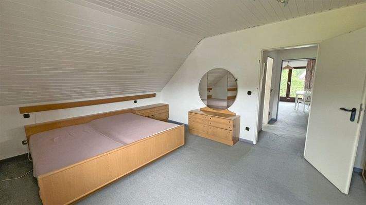 Schlafzimmer Dachgeschoss
