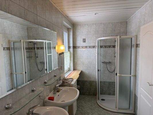 Badezimmer.jpeg