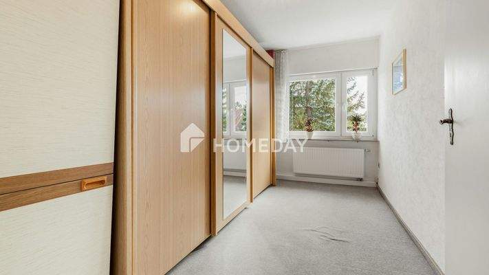 1. OG Ankleidezimmer 1