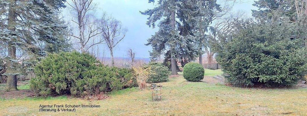 Grundstück Ansicht gesamt.jpg