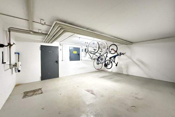 Fahrradraum - Zugang zur Garage