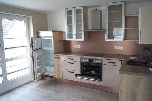 Einbauküche mit Balkon