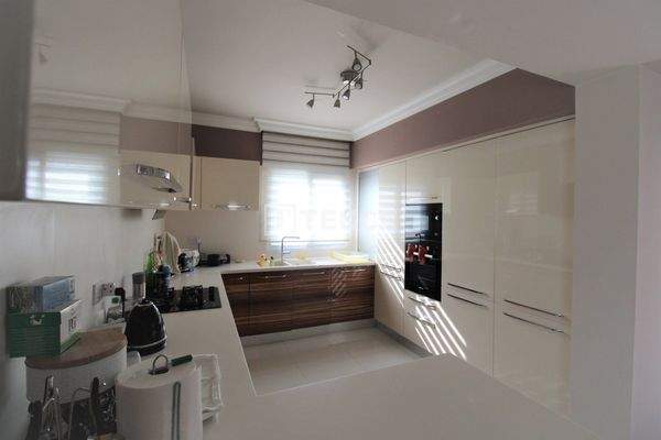 Sea-View Detached Villa with a Pool in Girne North Cyprus