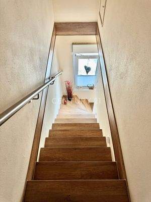 gepflegter Treppenaufgang