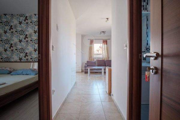 Die zweite Wohnung ist genauso hell und freundlich