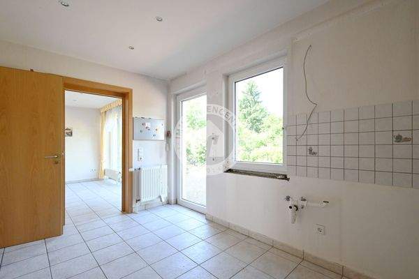 Haus LINKS - Küche (Blick 1)