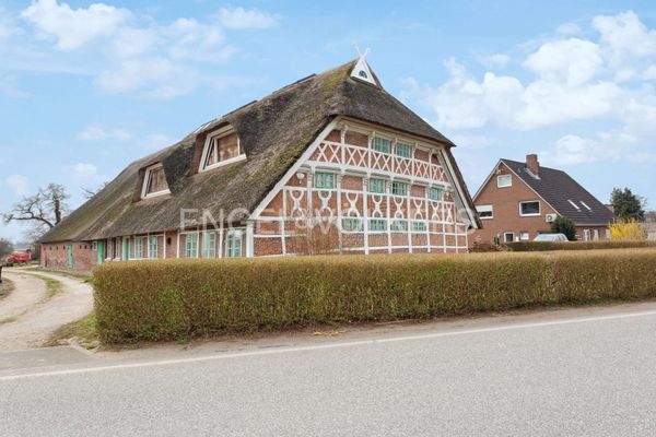 Beeindruckendes, denkmalgeschütztes Bauernhaus