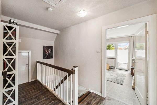 Treppenaufgang zum Obergeschoss