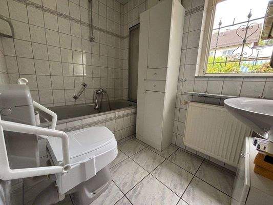 Teilansicht vom Badezimmer im EG