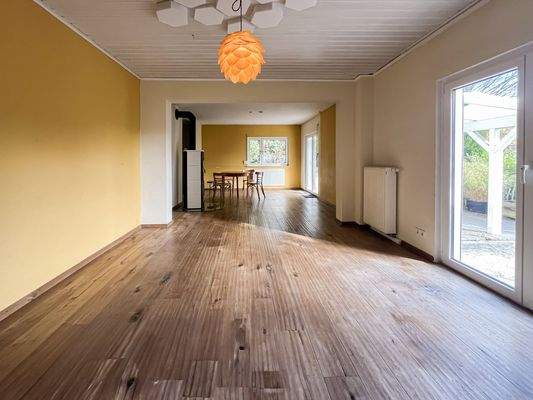 Wohnzimmer Ansicht 1