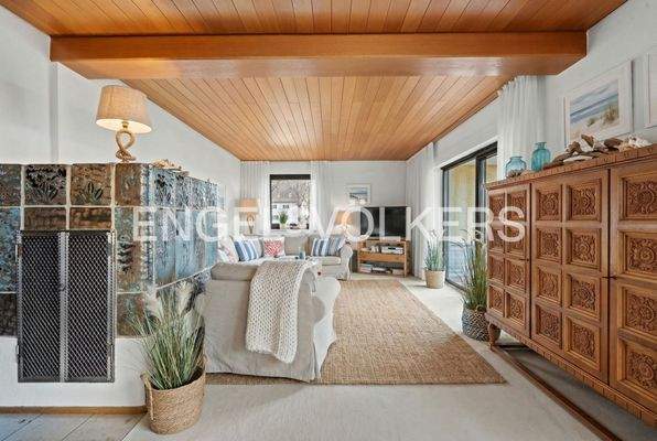 Wohnbereich Hochparterre [Einrichtung mit KI optimiert]