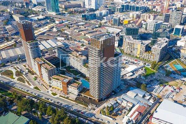 Commercial Properties with Corporate Leaseholders in Bornova