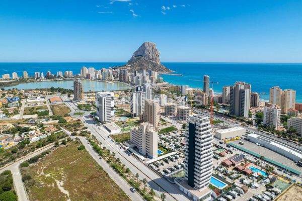 Stylish and Spacious Properties in an Exclusive Complex in Calpe