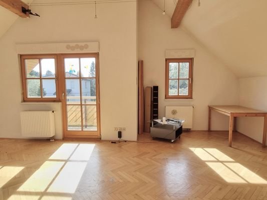 Zimmer 2 / DG mit Balkon