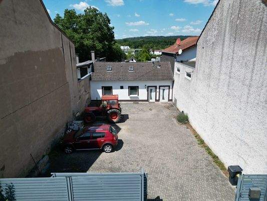 Baugrundstück mit Bungalow in Saarbrücken 