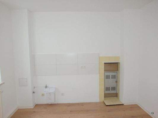 Küche (Ofen kann beheizt werden)