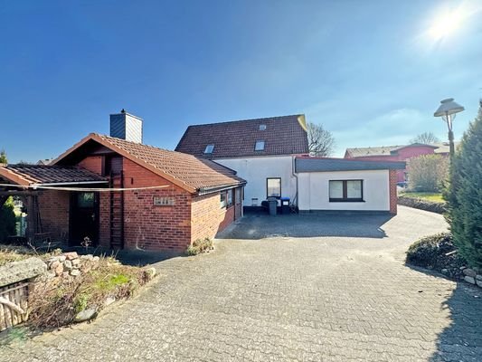 Hofansicht zur Straße