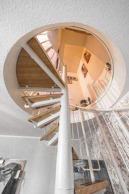Eigentumswohnung | Treppe des Souterrains