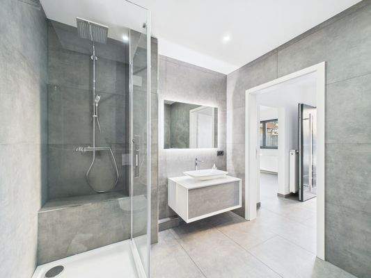 Einliegerwohnung - Bad