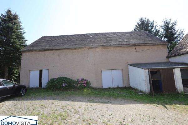 7. Blick auf das Scheunengebäude