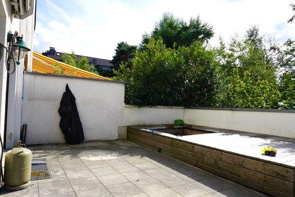 1.OG: Süd-Westterrasse