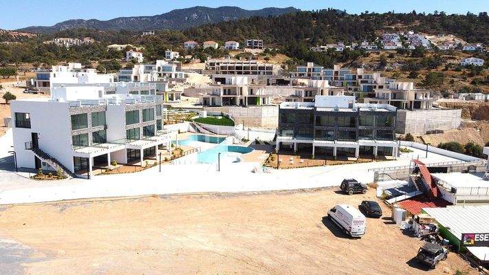 Sea and Mountain View Apartments in North Cyprus Girne