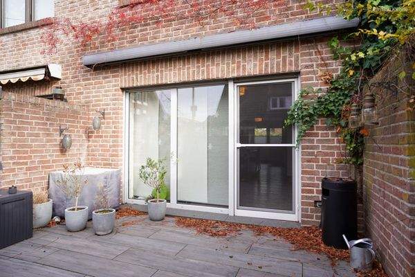 Ansicht Haus Terrasse