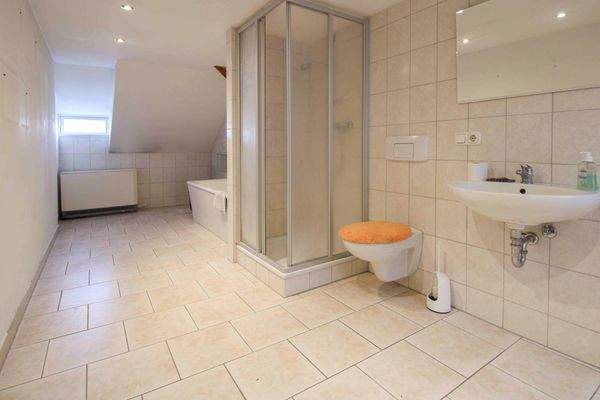 Badezimmer Sicht vom Eingang