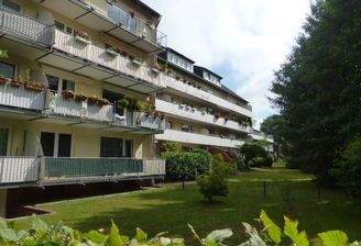 Aussenansicht im Sommer