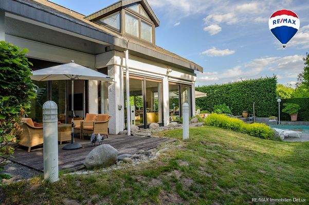 RE:MAXImmobilienDeLuxSaarlouisPicardkleine Terrasse