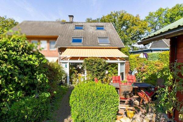 Blick aus dem Garten