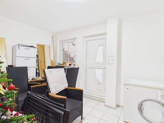 24. Hauswirtschaftsraum UG