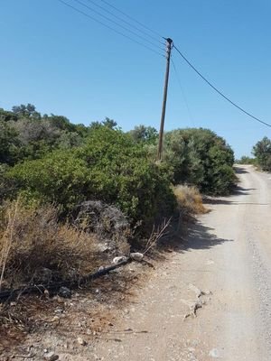 Kreta, Sisi: Schönes Baugrundstück in ruhiger aber aufstrebender Gegend zu verkaufen