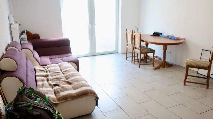 Wohnzimmer Souterrain mit Ausgang Terrasse