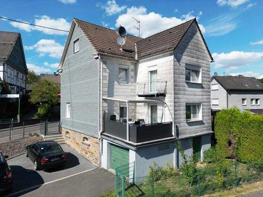 Außenansicht vom Wohnhaus 
