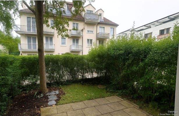 Garten- und Terrassenfläche