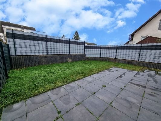 Garten mit Terrasse