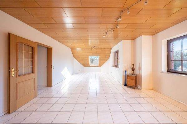 Elternschlafzimmer DG