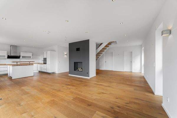 Wohnzimmer mit Kamin