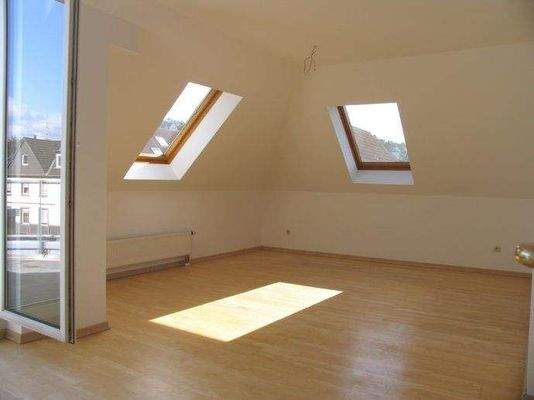 Wohnbereich mit Parkettboden 