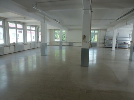 Lager- /Produktionsfläche 1. OG Bestand