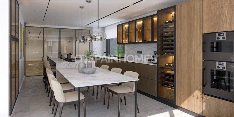 4-Bedroom Flat near Turo Park in Sairra Barcelona